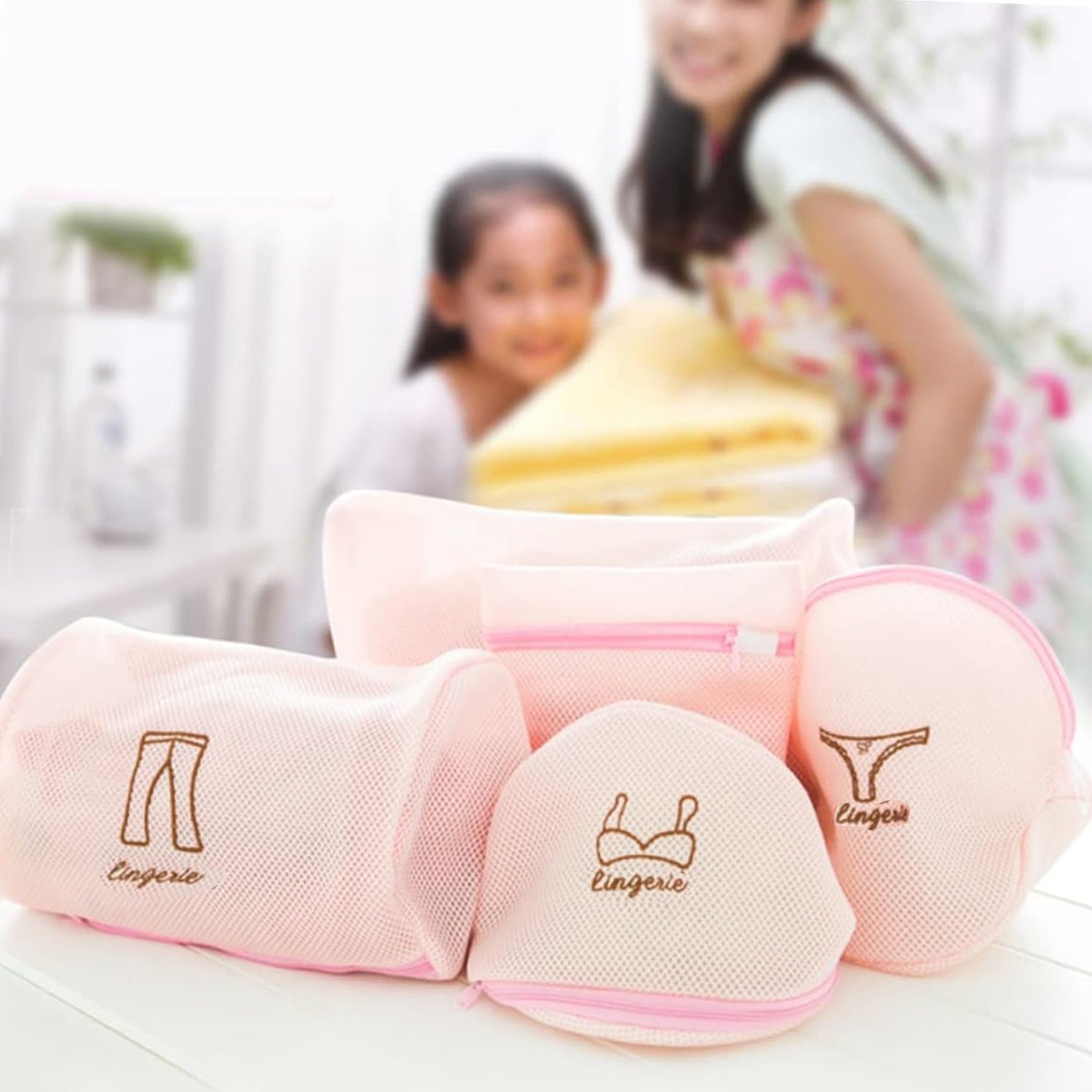 1211 5pc Zippered Mesh Laundry Wash Bags Foldable Delicates Lingerie Socks, Underwear Blouse, Hosiery, Stocking and Lingerie Washing Machine Clothes Protection Net (5 Pc Set) 1211 5pc Zippered Mesh Laundry Wash Bags Foldable Delicates Lingerie Socks, Underwear Blouse, Hosiery, Stocking and Lingerie Washing Machine Clothes Protection Net (5 Pc Set)